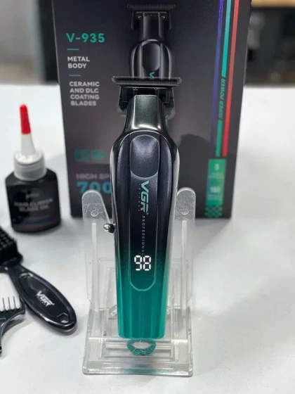 ماشین اصلاح موی سر و صورت شارژی وی جی ار Vgr 935