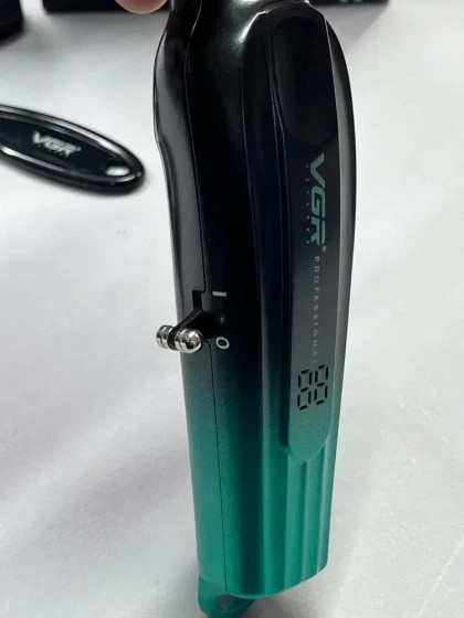 ماشین اصلاح موی سر و صورت شارژی وی جی ار Vgr 935